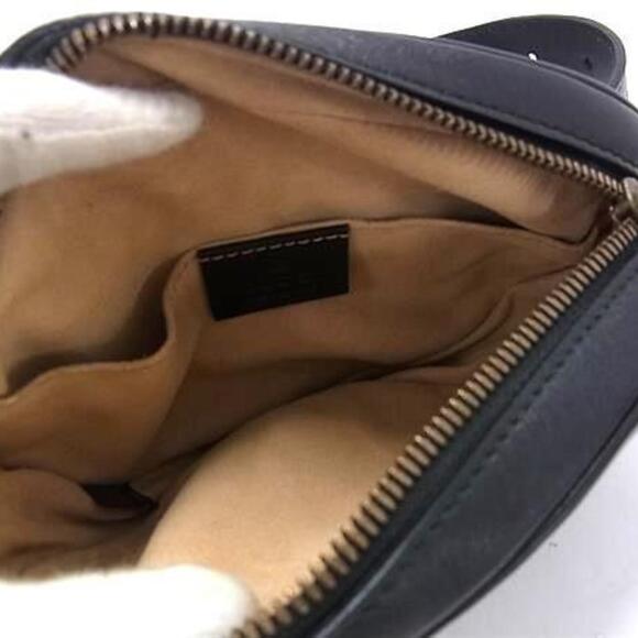 GUCCI Black Leather GG Marmont Shoulder Bag - Picture 8 of 9